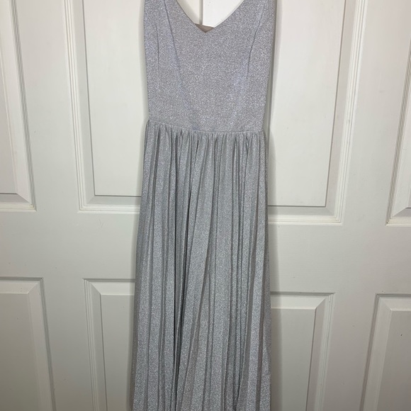 beautiful sparkly dresses